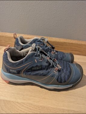 KEEN Youth Blue Trail Sneakers Waterproof